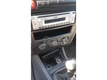 Pepeljara za Seat Cordoba
