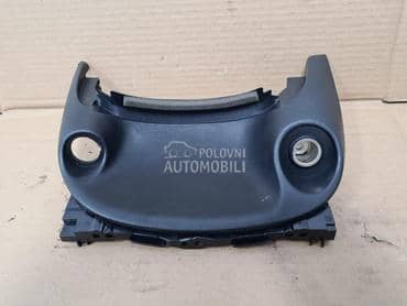 delovi enterijera razni za Nissan Juke od 2010. do 2018. god.