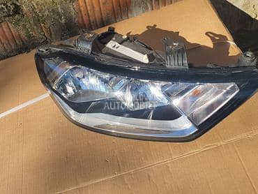 desni far za Audi A1