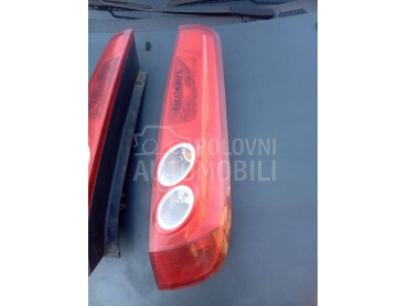 Desna stop lampa za Ford Focus od 2005. do 2008. god.