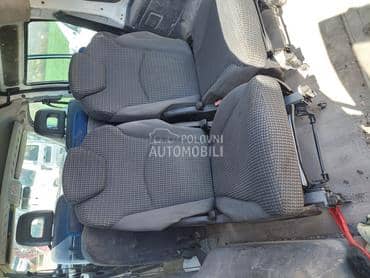 sediste za Citroen C8 od 2002. do 2012. god.