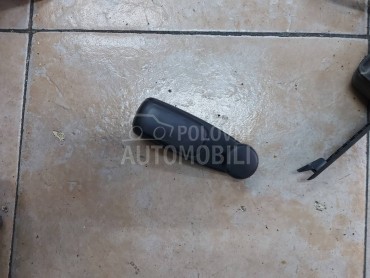 Rucica prozora za Peugeot 308