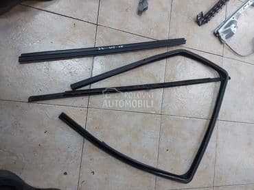 Kederi zad.desni.sw za Peugeot 308