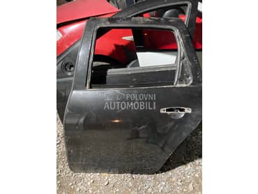 zadnja leva vrata za Dacia Duster