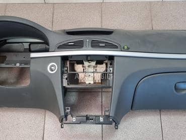 Instrument tabla za Renault Laguna od 2005. do 2008. god.
