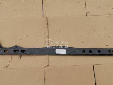 Srednji vezni lim za Fiat Punto od 1995. do 1999. god.