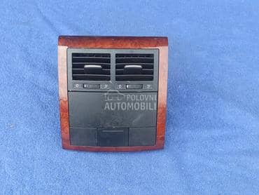 Ostava za sitnice na tabli za Volkswagen Touareg