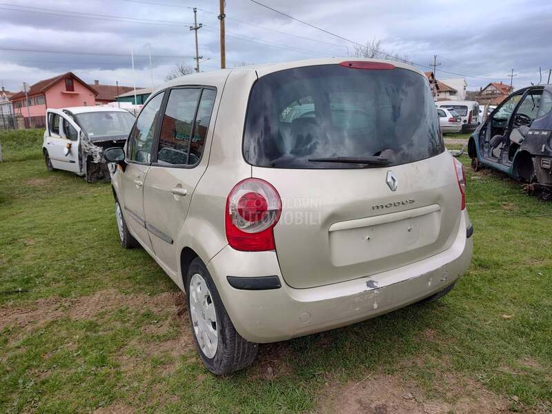 Delovi za Renault Modus 1.5dci 2008. god.