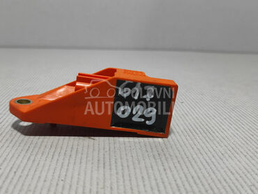 SENZOR AIRBAGA za Volkswagen Touran