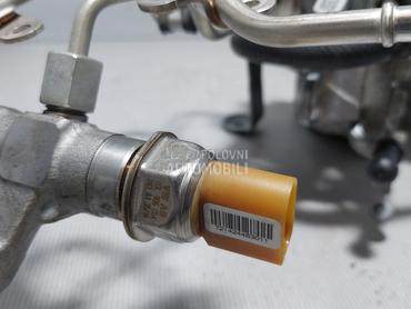 SENZOR PRITISKA GORIVA za Volkswagen Passat B7