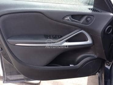 Tapacir vrata za Opel Zafira od 2011. do 2019. god.