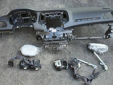 tabla sa air begovima za Renault Megane od 2016. do 2022. god.