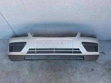 Branik prednji sa maskom za Ford Focus od 2004. do 2010. god.