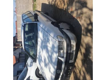 Volkswagen Passat B4 1.9tdi 1994. god. -  kompletan auto u delovima