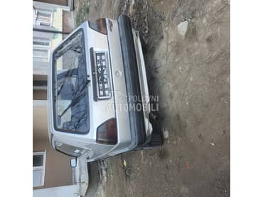 Volkswagen Golf 2 -  kompletan auto u delovima