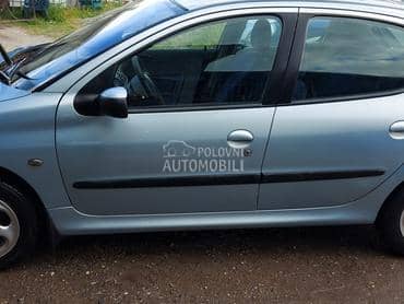zadnja leva vrata eylc boja za Peugeot 206