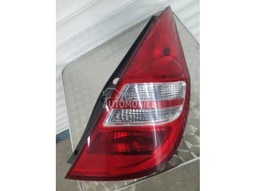 STOP svetlo,LAMPA za Hyundai i30 od 2007. do 2011. god.