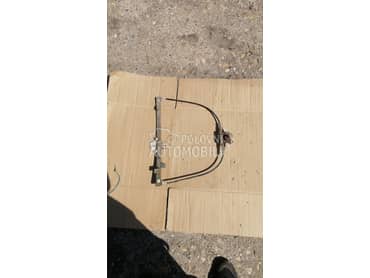 Mehanički podizač prozora za Seat Ibiza od 1985. do 1993. god.