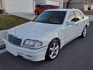Mercedes Benz C Klasa W202 -  kompletan auto u delovima
