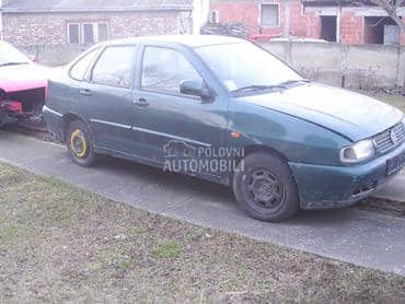 Volkswagen Polo -  kompletan auto u delovima
