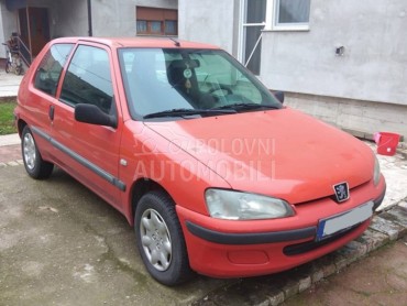 Peugeot 106 1.1i -  kompletan auto u delovima