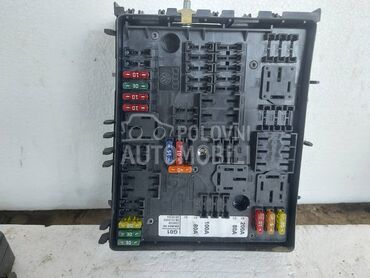 45.KUTIJA SA OSIGURACIMA za Volkswagen Ostalo