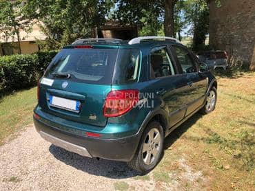 Fiat Sedici -  kompletan auto u delovima