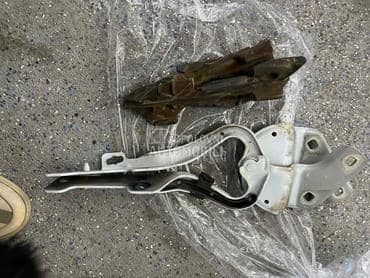 NOSAC HAUBE za Renault Clio