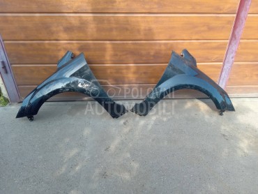 Desno krilo za Ford Focus od 2008. do 2010. god.