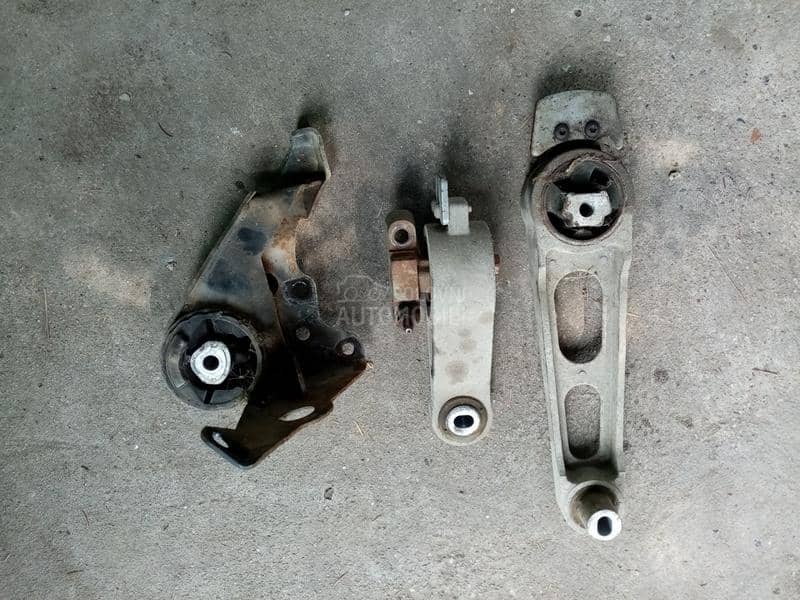nosac motora,menjaca