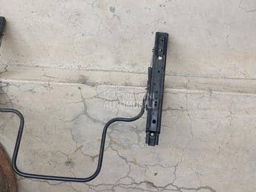 klizac sedista levog za Peugeot 206