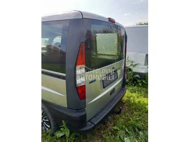 Gepek vrata siva za Fiat Doblo