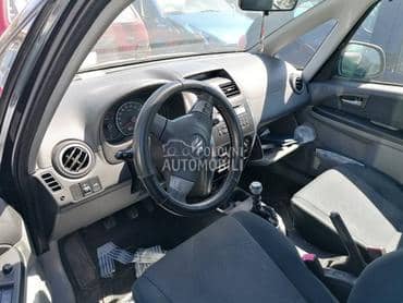 Delovi za Suzuki SX4