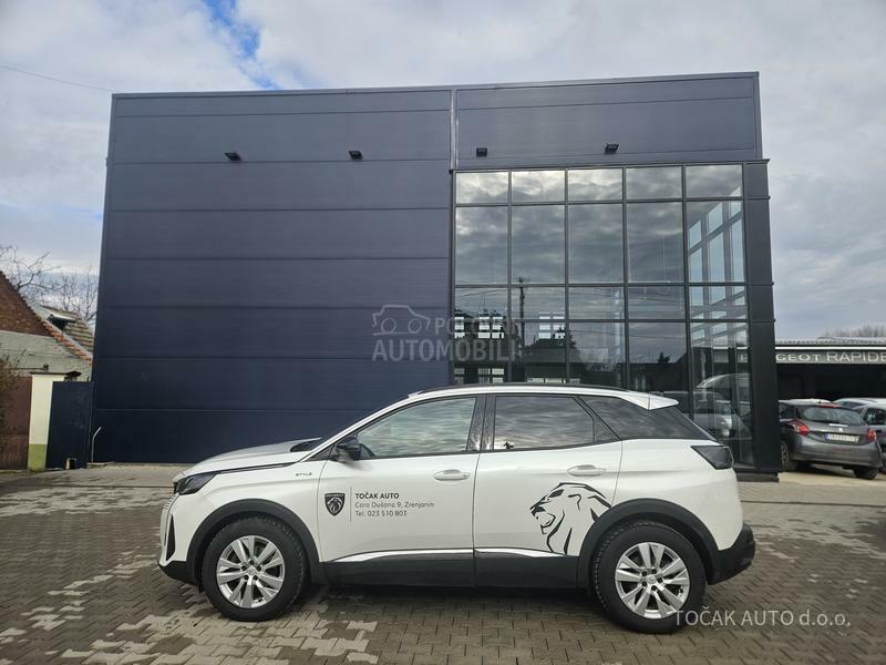 Peugeot 3008 STYLE 1.5H 130 AT8