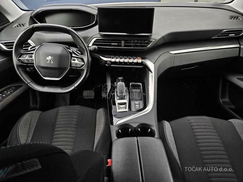 Peugeot 3008 STYLE 1.5H 130 AT8