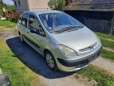 Citroen Xsara Picasso -  kompletan auto u delovima