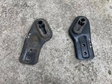 nosac hladnjaka za Opel Astra H