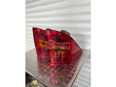 STOP svetlo,LAMPA za Peugeot 1007 od 2005. do 2010. god.
