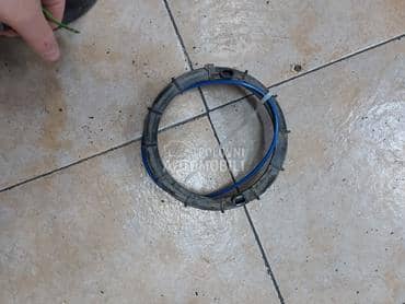 Poklopac pumpe benzina za Peugeot 407
