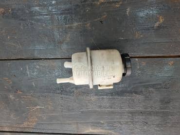 posuda servo ulja za Nissan Navara, Pathfinder od 2005. do 2012. god.