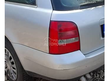 levo stop svetlo za Audi A4