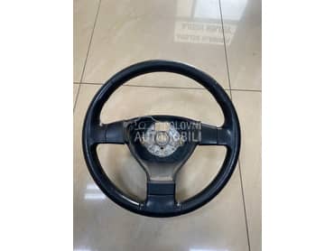 VOLAN TRI KRAKA  KOŽNI za Volkswagen Golf 5, Passat B6, Tiguan ...