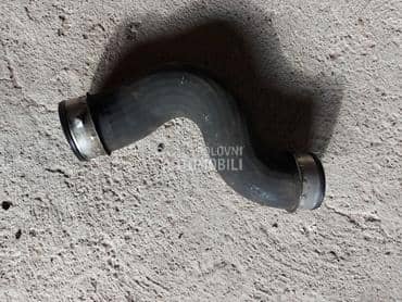 Crevo interkulera za Volkswagen Golf 5