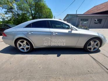 Vrata desna za Mercedes Benz CLS 280, CLS 320, CLS 350 ... od 2004. do 2010. god.