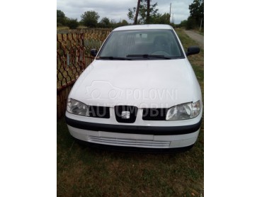 Farovi za Seat Ibiza