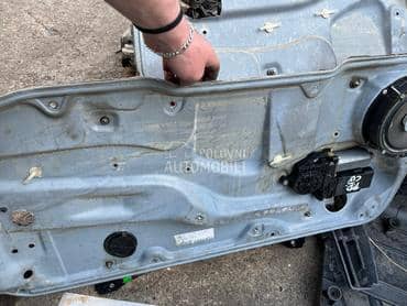 Podizac stakla za Volkswagen Golf 4