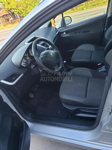 Peugeot 207 1.4 hdi 5 vr