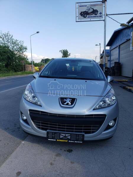 Peugeot 207 1.4 hdi 5 vr