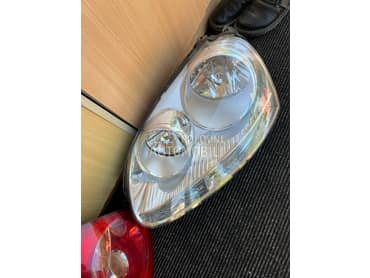 Far golf 5 za Volkswagen Golf 5 od 2004. do 2010. god.