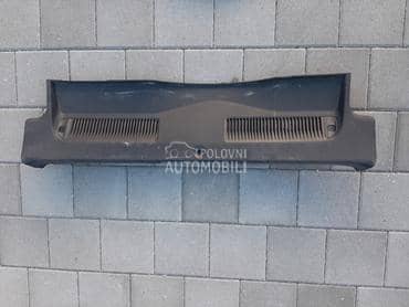 Plastika gepeka za Fiat Grande Punto od 2005. do 2012. god.